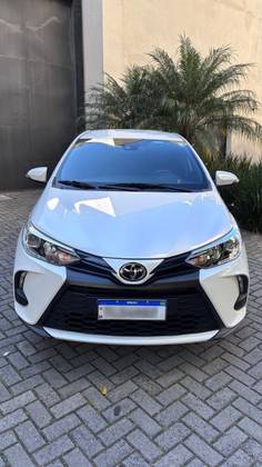 TOYOTA YARIS 1.5 16V FLEX XS MULTIDRIVE TOYOTA YARIS 1.5 16V FLEX XS MULTIDRIVE